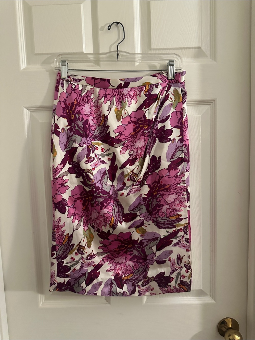 Floral wrap around Skirt in floral White and Purple